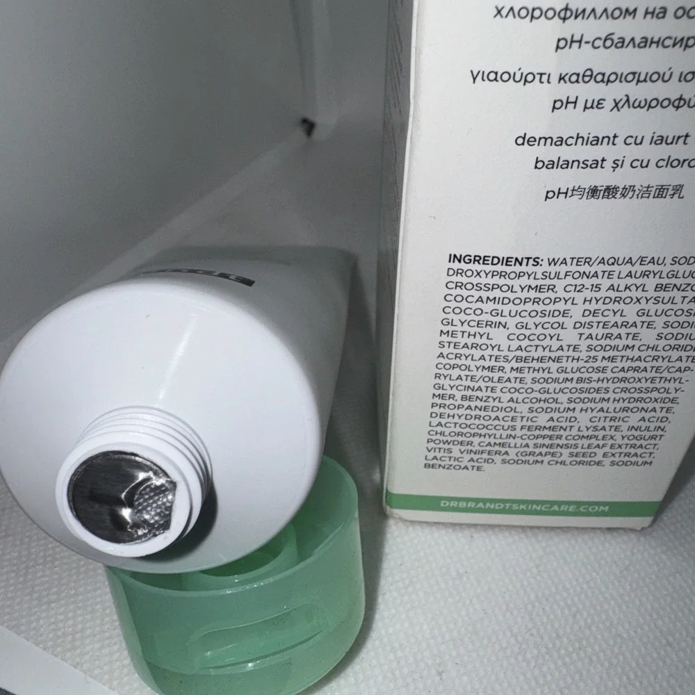 DR. BRANDT Clean Biotic pH-Balanced Yogurt Cleanser w/Chlorophyll 3.5 oz -‎ NIB
